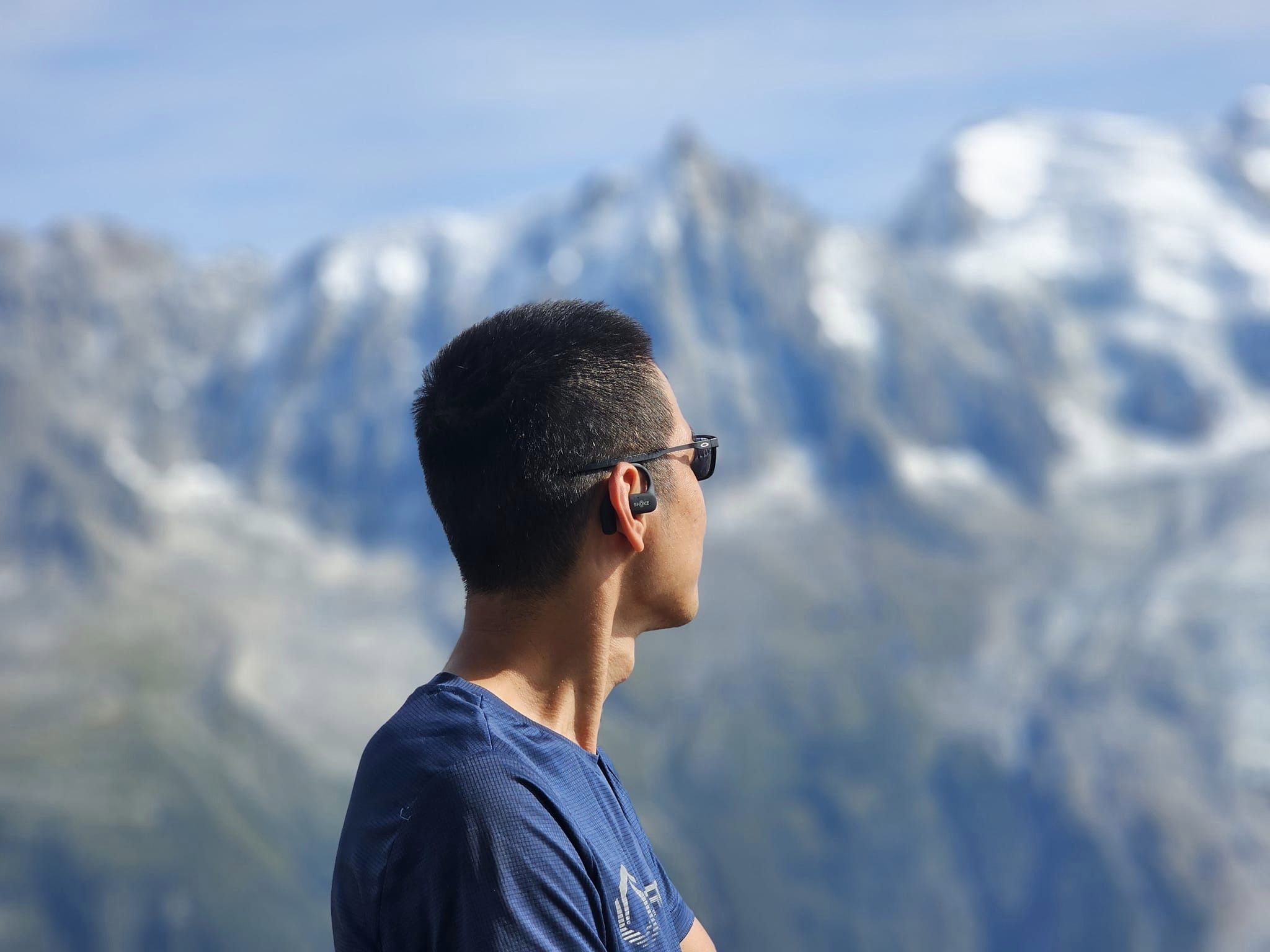 Shokz KOL Review: Lần đầu trải nghiệm Tai nghe không nhét tai Shokz OpenFit vô cùng khác biệt